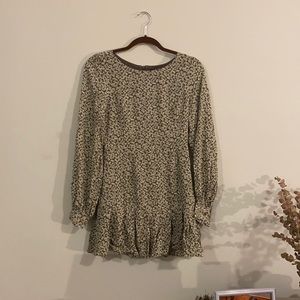 Forever 21 Green Floral Long Sleeve Prairie Dress